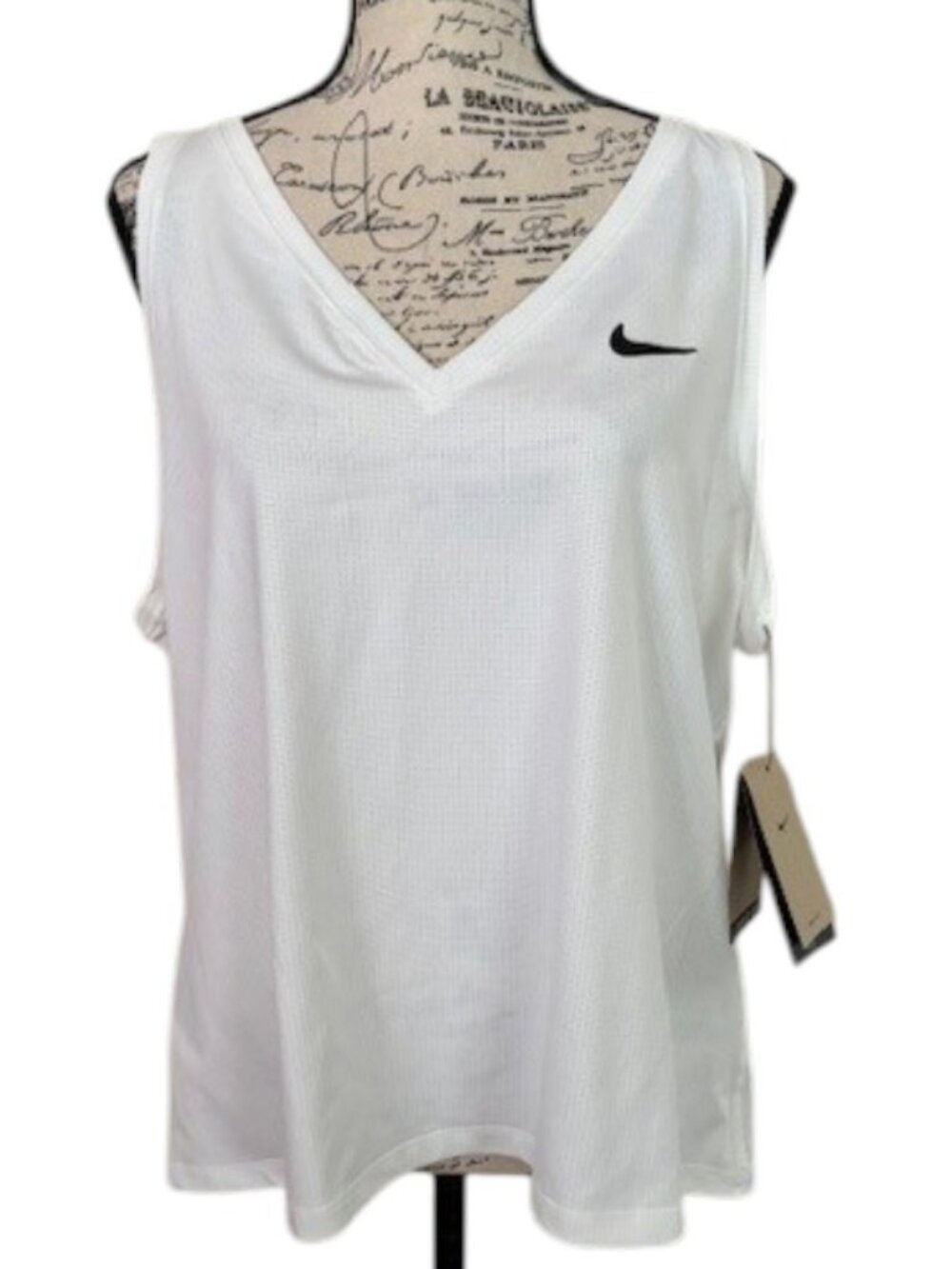 Nike Victory Tennis Dri-Fit Tank w Back Slit - Slim Fit